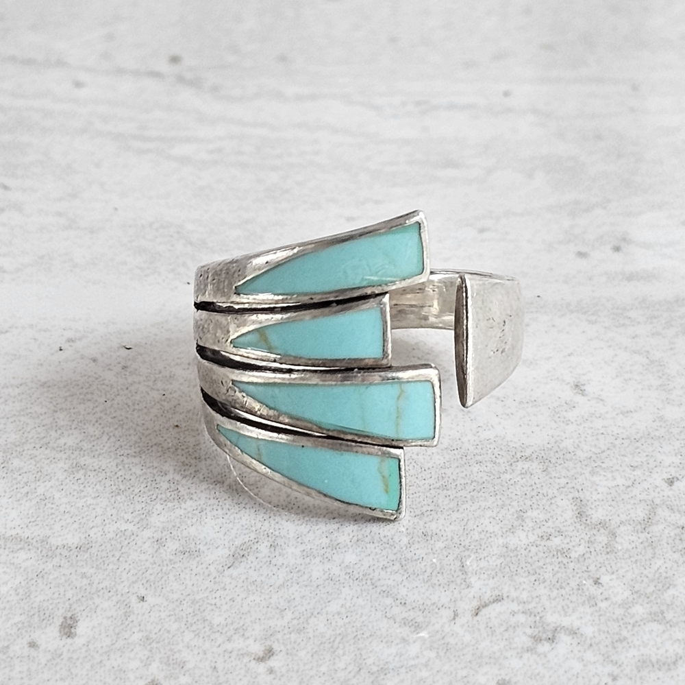 Sterling Silver Turqoise Ring